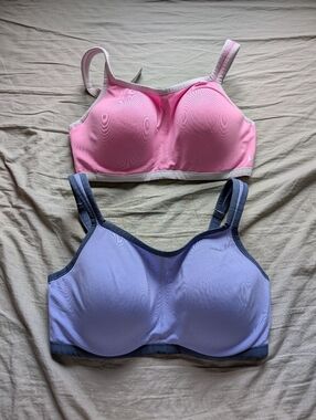 Natori Yogi Wireless Sports Bra 34D Lot of 2 Lavender/Pink